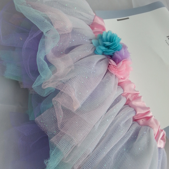 Adorable Infant Tutu and Headband Set EUC - Picture 4 of 4